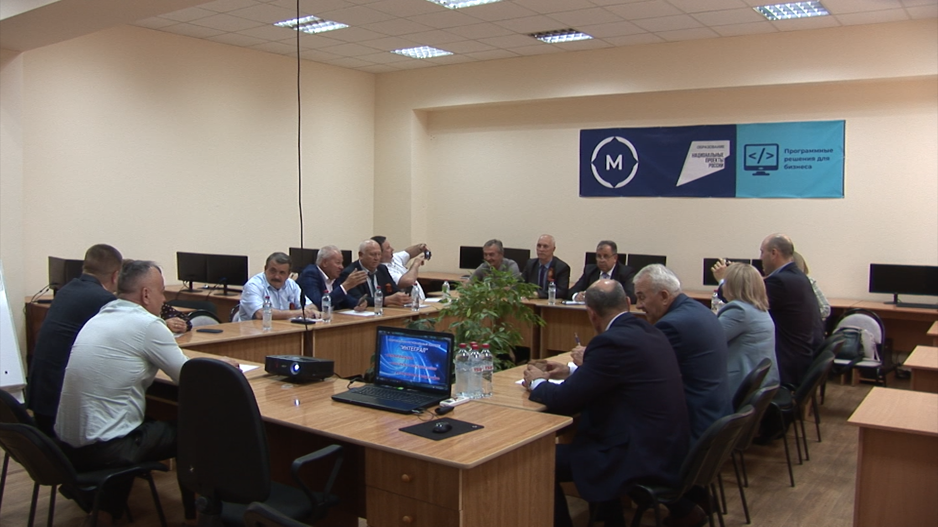 Совет директоров СПО Ставропольского края провел рабочее совещание